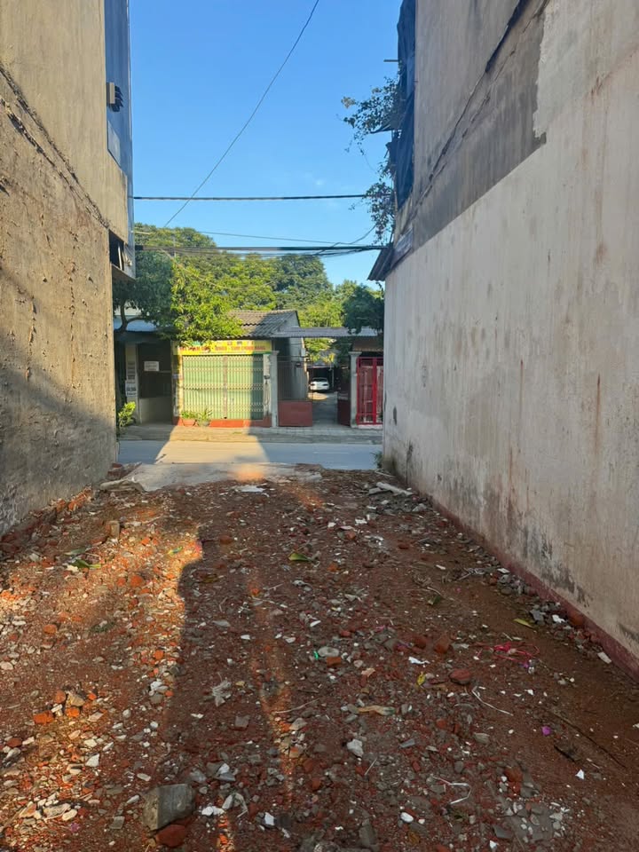 Đất nền mặt đường Lương Văn Can, TP. Yên Bái 76m² giá chỉ 2.25 tỷ - Cơ hội đầu tư sinh lời cao!