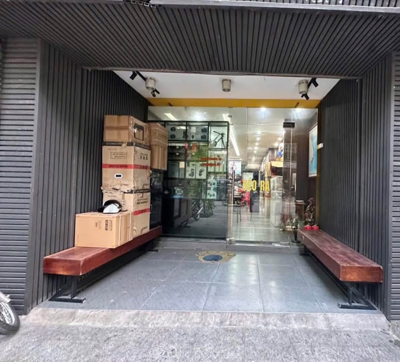 Nhà mặt phố Khâm Thiên, Đống Đa, 66m² giá 48 tỷ - Kinh doanh đắc địa!