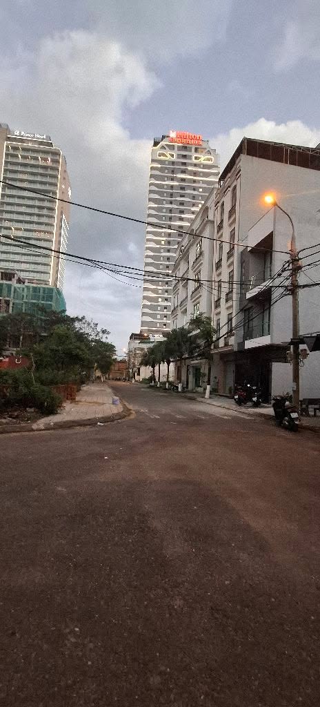 Đất nền Sơn Trà Đà Nẵng 81m² giá thỏa thuận - Địa điểm lý tưởng ven biển Mỹ Khê!
