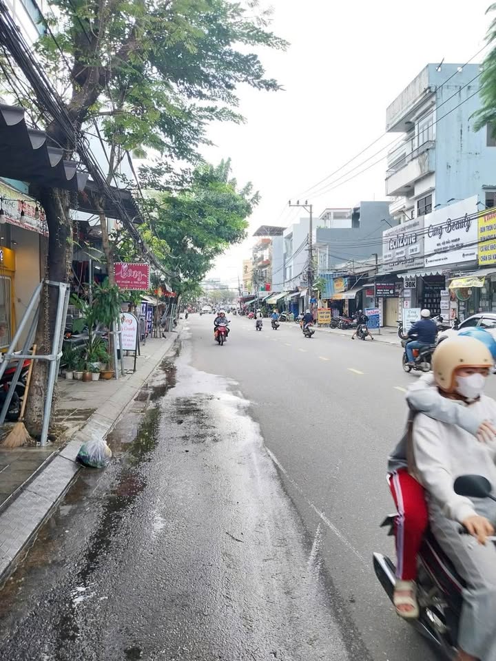 Nhà phố Dũng Sĩ Thanh Khê Đà Nẵng 110m² giá 13 tỷ - Cơ hội đầu tư lý tưởng!