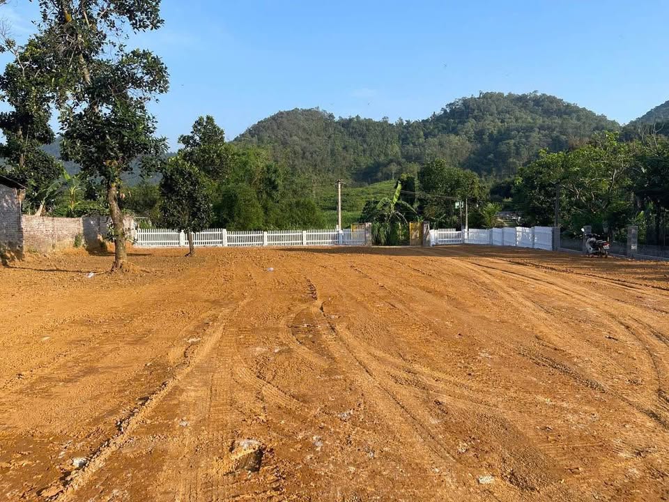 Đất Yên Bài Ba Vì 1.089m² giá thỏa thuận - View núi tuyệt đẹp!