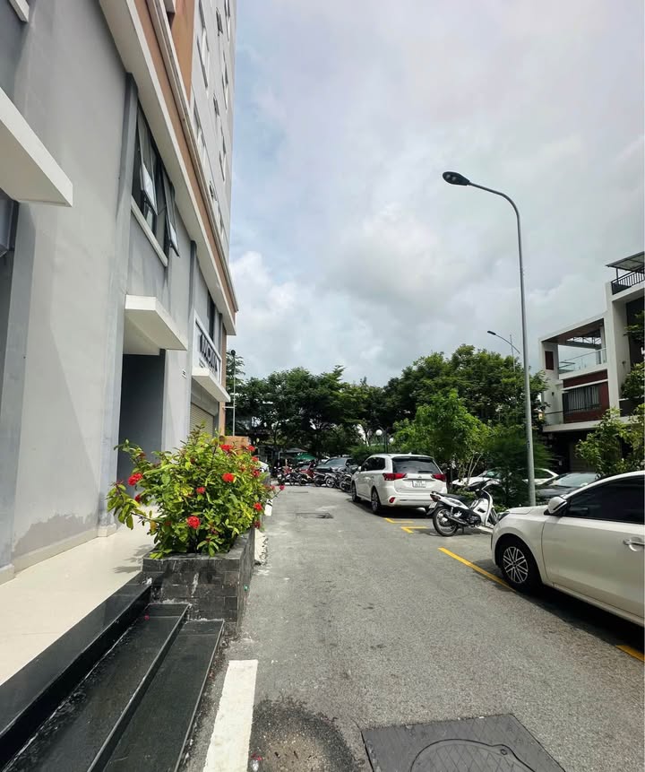 Shophouse Hacom Galacity Phan Rang 89m² giá 3.5 tỷ - Kinh doanh thuận lợi!