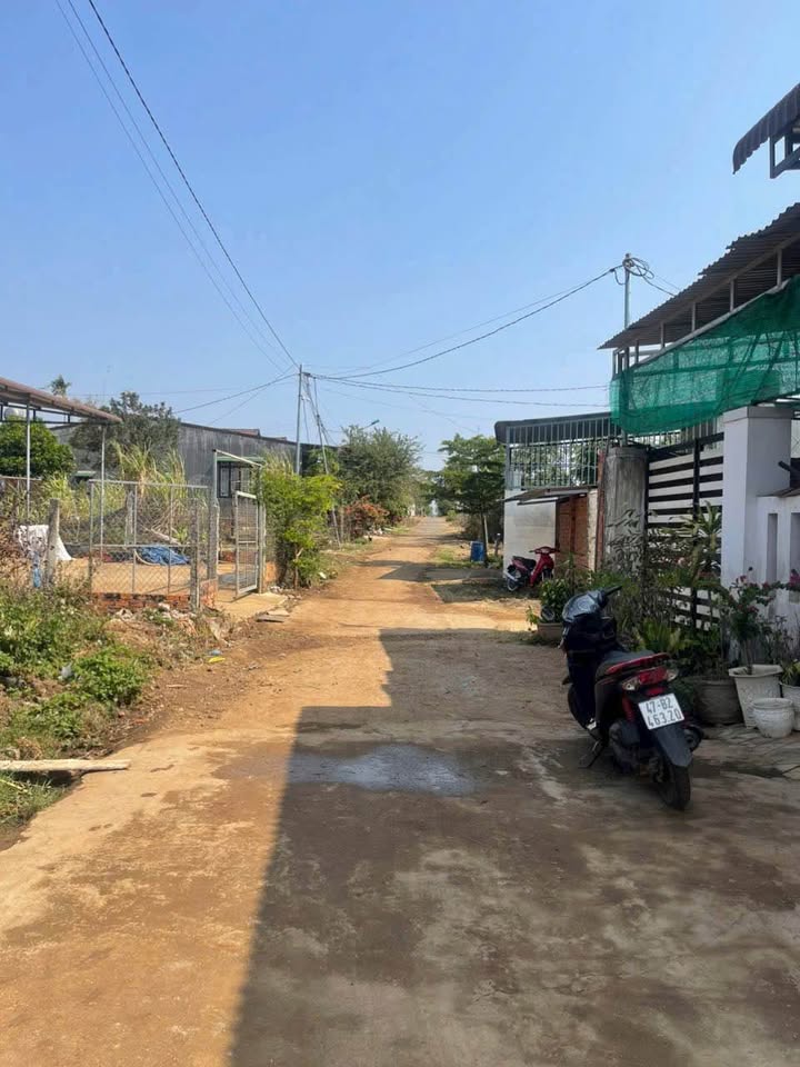 Đất nền phường Ea Kao, Buôn Ma Thuột 147.4m² giá 1.55 tỷ - Sổ đỏ chính chủ, vị trí đắc địa!