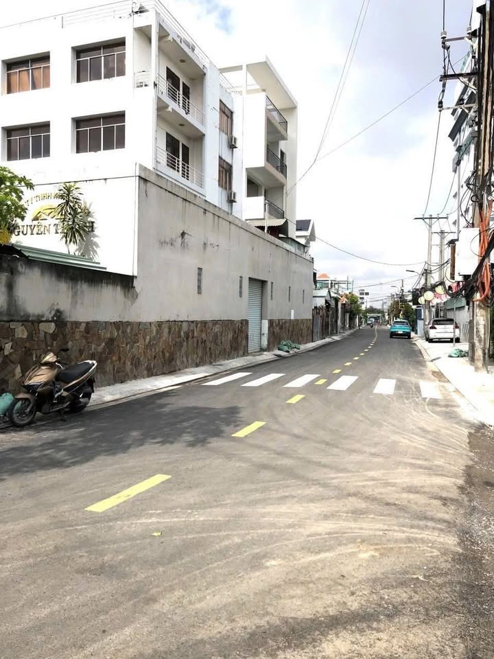 Cho thuê nhà mặt tiền kinh doanh Hiệp Bình Phước 160m² - Vị trí đắc địa, giá tốt!