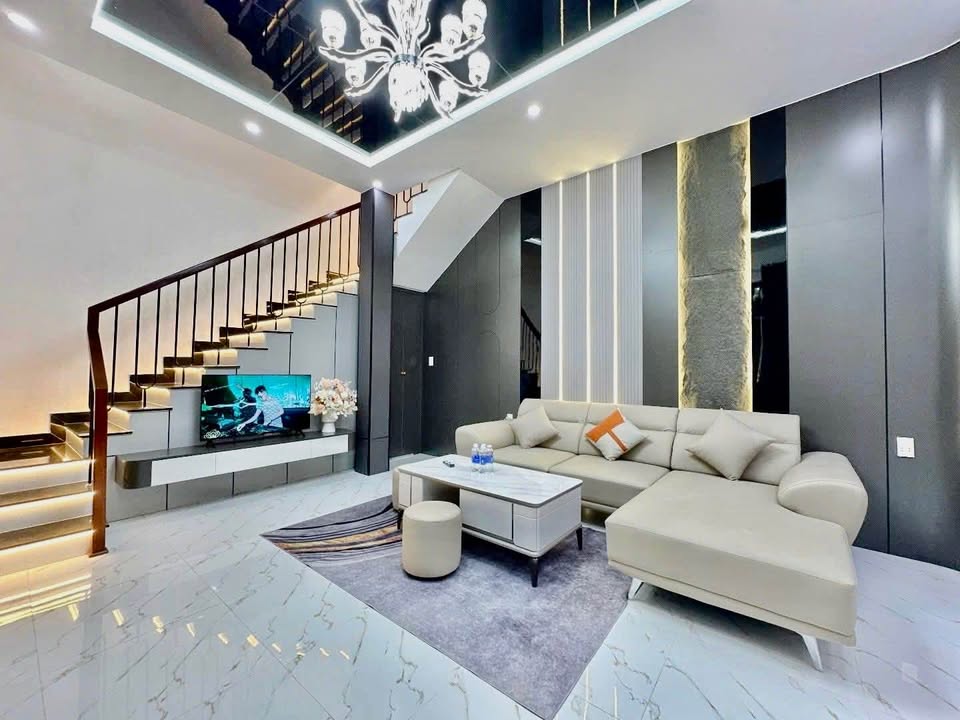 Nhà 2 tầng mặt kiệt Điện Biên Phủ, Thanh Khê 65m² giá 4.7 tỷ - Tiện nghi sang trọng sẵn sàng vào ở!