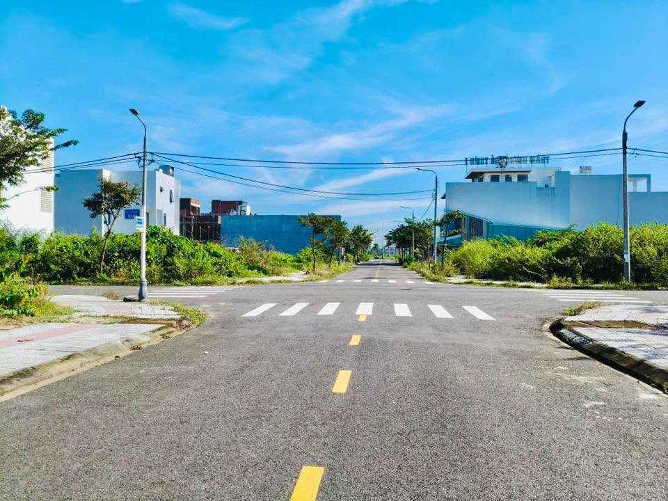 Đất điện âm Hòa Quý Đà Nẵng 105m² giá 6.5 tỷ - Cơ hội đầu tư tuyệt vời!