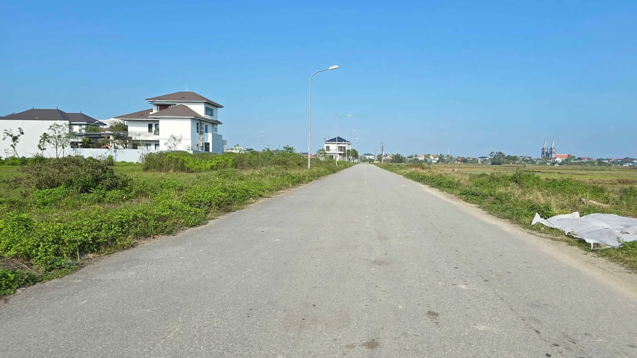 Đất nền QH Bắc Thượng, Phường Hà Huy Tập 320m² - Đường rộng 13m, vị trí đẹp!