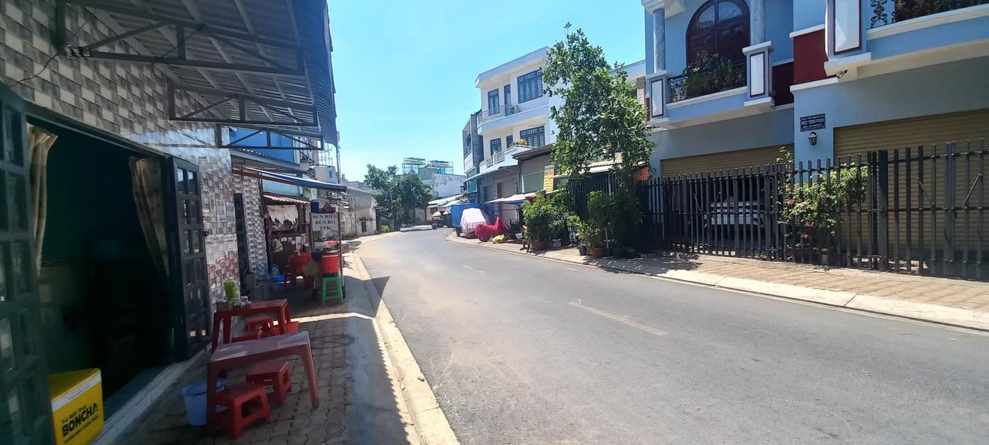 Nhà 2 tầng Linh Xuân 55.7m² giá 3 tỷ - Cách mặt tiền chỉ vài bước chân!