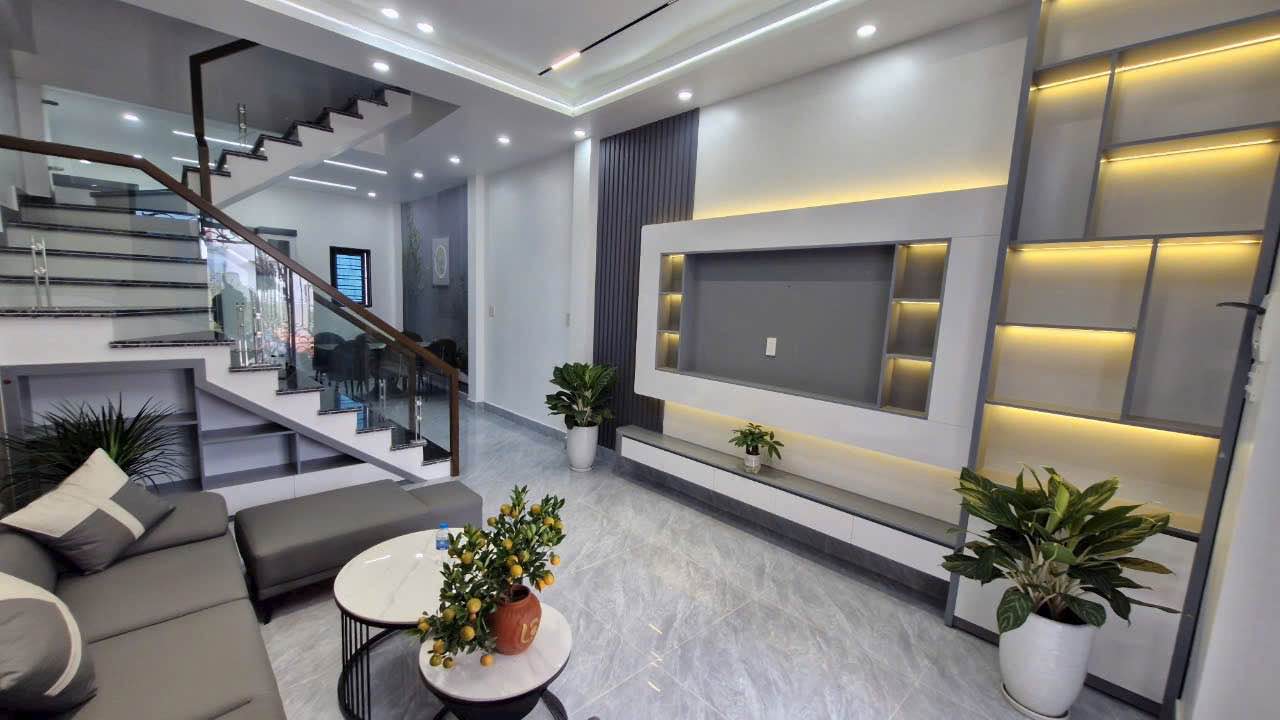 Nhà 3 tầng độc lập tại Kiều Trung, An Dương 54m² giá 2.35 tỷ - Chính chủ bán gấp!