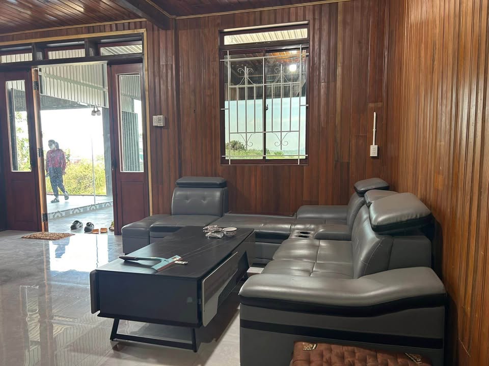 Nhà đẹp Hiệp Thuận, Đức Trọng 198m² giá 1.2 tỷ - Đường ô tô vào tận nơi!