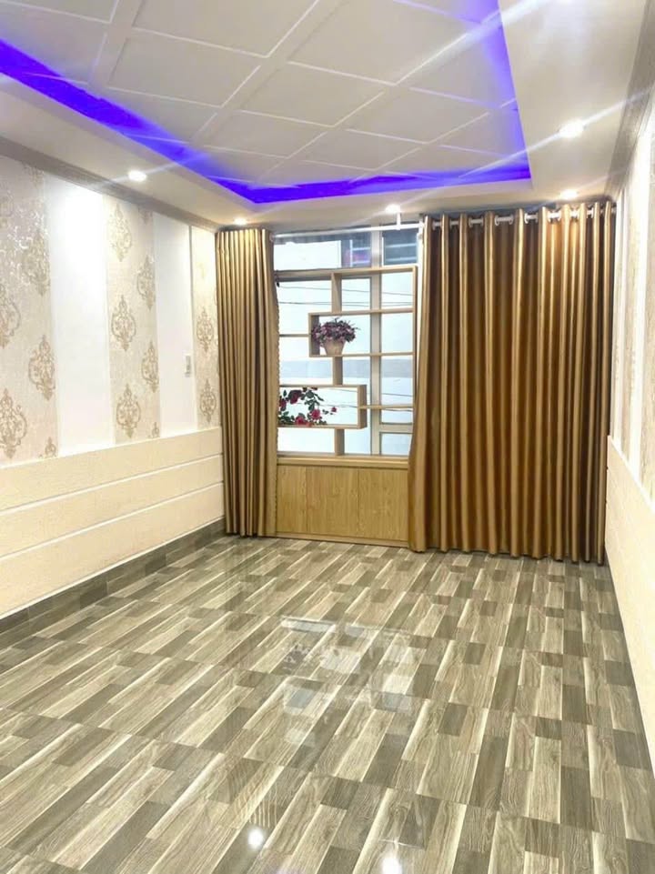 Nhà cho thuê hẻm 27 Mạc Đĩnh Chi, 28m² giá 3 triệu - Không thể bỏ lỡ!