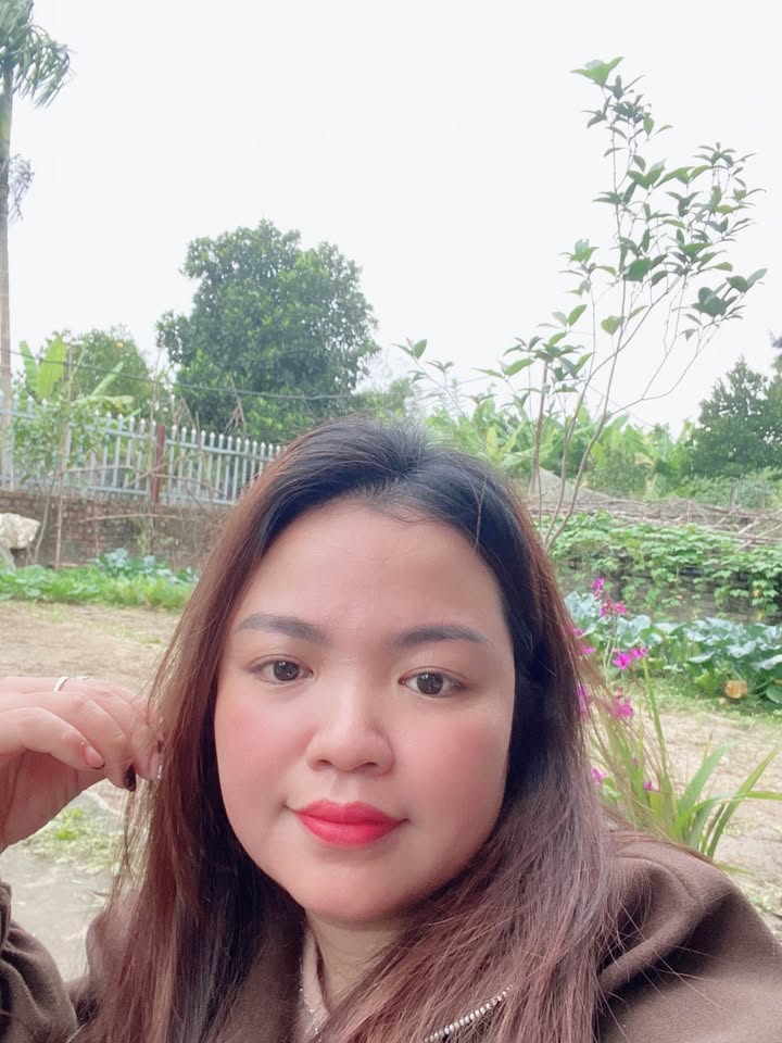 Đất nền thôn 7, xã Trung Giã, 110m² giá 2 tỷ - Vị trí đẹp, dễ ở!