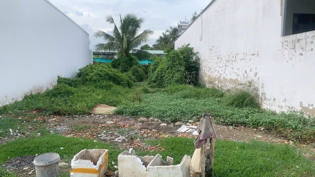 Đất thổ cư Ấp 2, Trung An 117.5m² giá 800 triệu - Khu dân cư đông đúc, tiện ích đầy đủ!