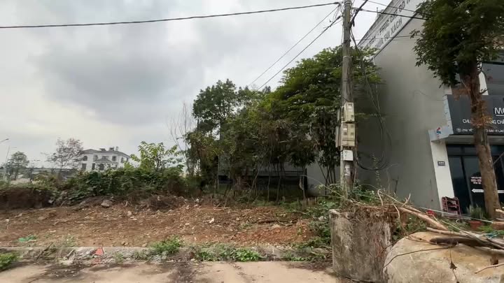 Đất nền đường Yết Kiêu Kéo Dài, Lào Cai 90m² giá 3.5 tỷ - Vị trí đắc địa cho kinh doanh!