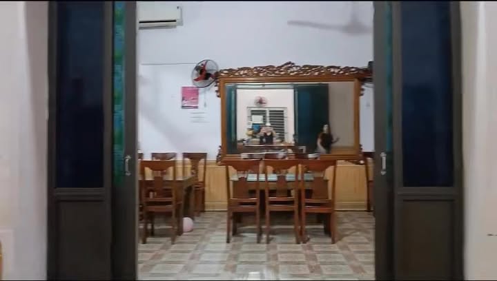 Nhà liền kề tại km 34, Thị trấn Sơn Lư, Huyện Quan Sơn, 300m² - Bán gấp, thuận tiện kinh doanh!