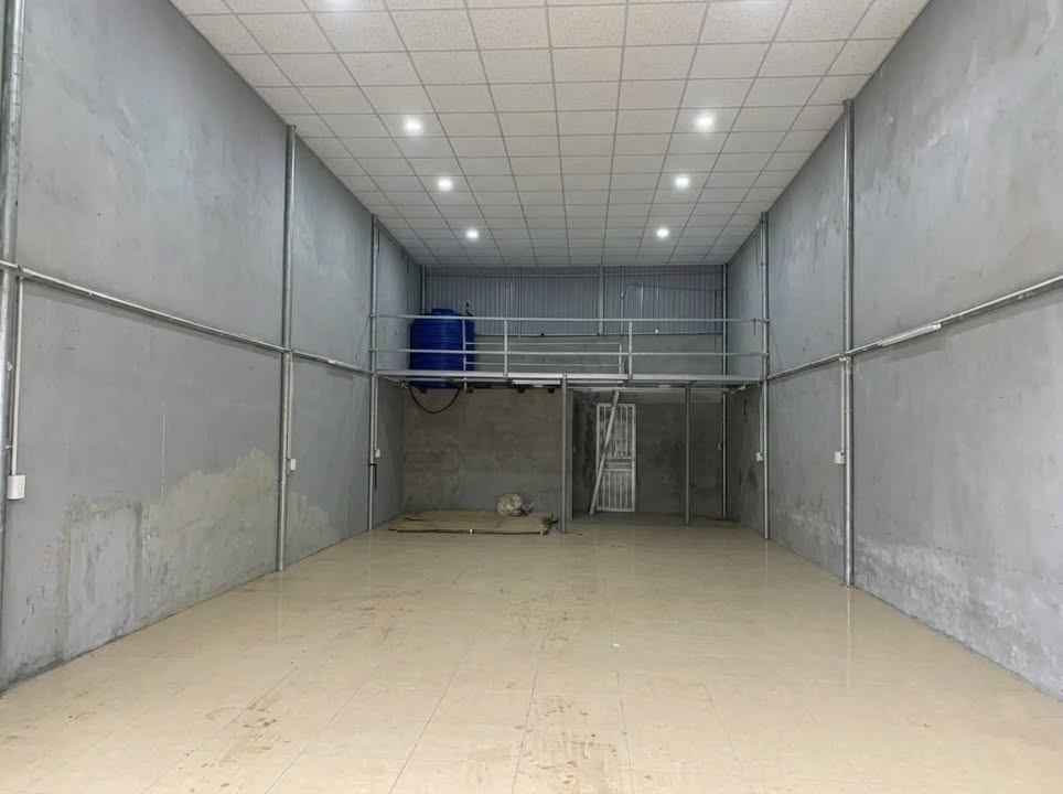 Warehouse Đình Bảng Từ Sơn 90m² giá 10 tỷ - Tặng lán xưởng kiên cố!