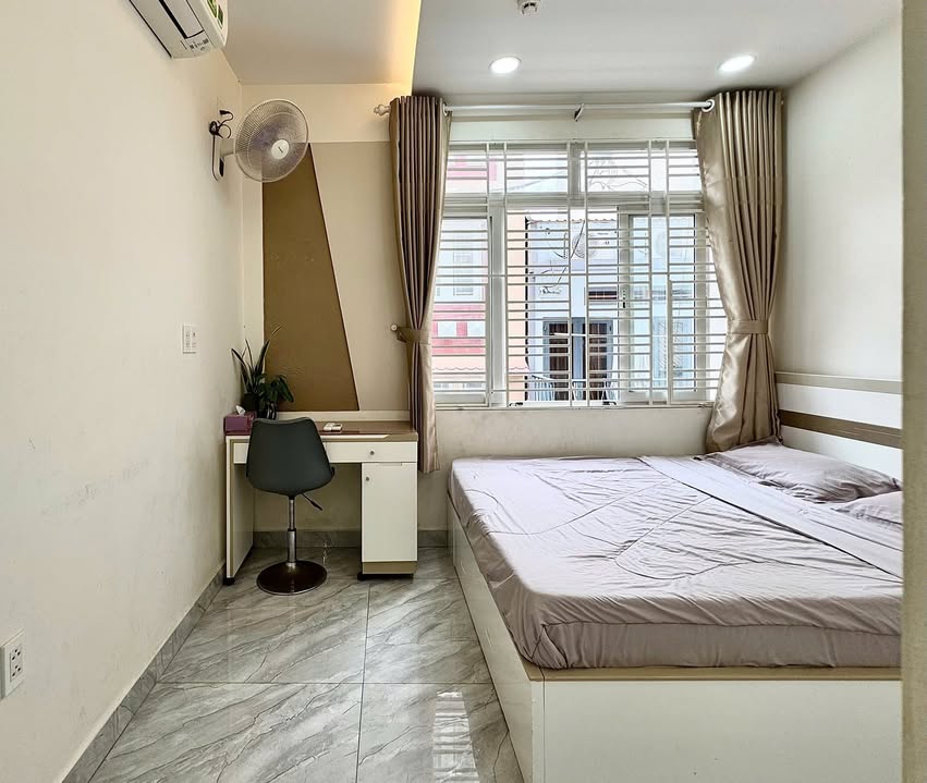 Căn hộ dịch vụ đường Hai Bà Trưng, quận 1 - Full nội thất, dọn vào ở ngay!