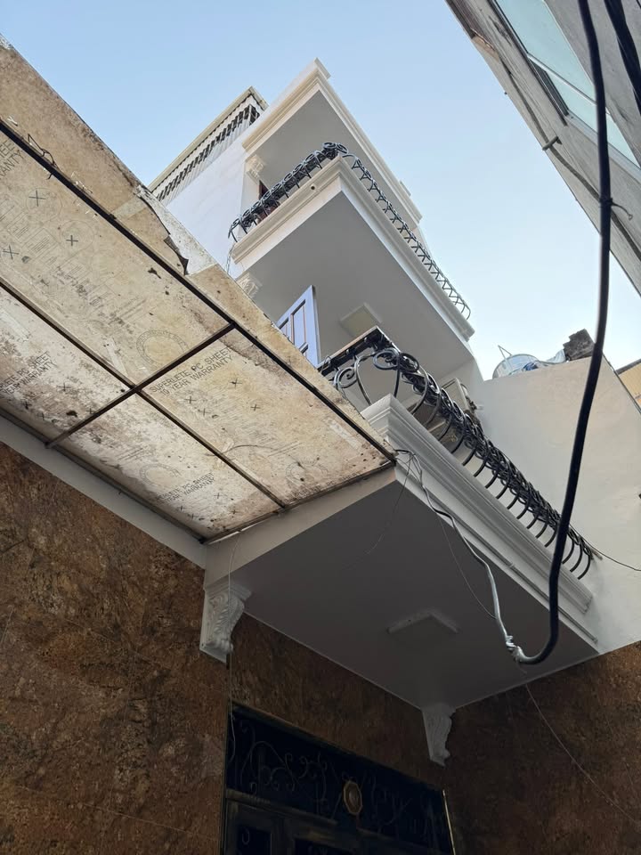 Căn hộ Minh Khai, Hai Bà Trưng 50m² giá 9.4 tỷ - Nhà dân xây chắc chắn, thoáng sáng!