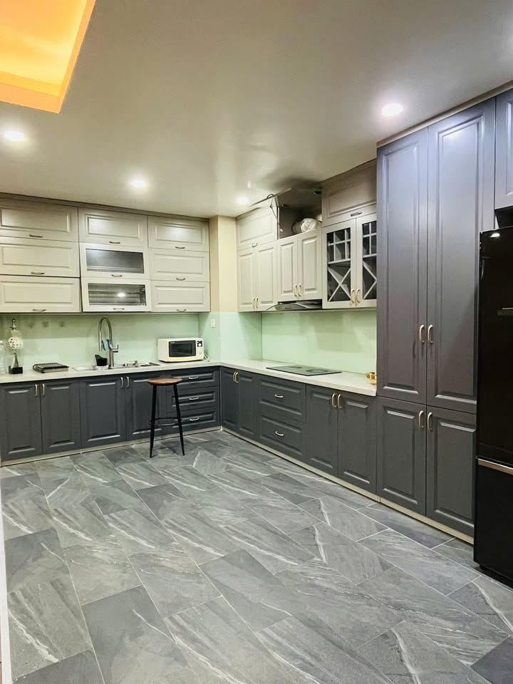 Căn hộ Starcity Lê Văn Lương 120m² giá 17 triệu - Full nội thất, sẵn sàng vào ở!