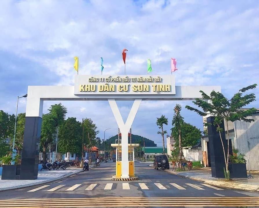 Đất nền Khu 577 Quảng Ngãi 317m² giá 3.1 tỷ - Đầu tư sinh lời nhanh chóng!