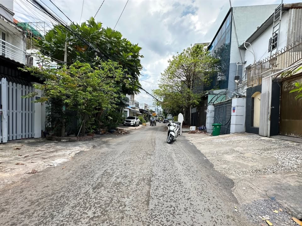 FrontHouse Bùi Đình Tuý Bình Thạnh 144m² giá 23 tỷ - Nở hậu nhẹ, đẹp mắt!