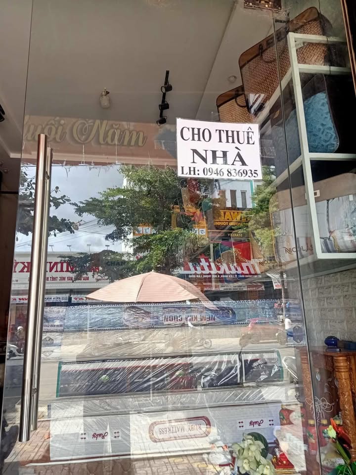 Nhà nguyên căn cho thuê tại Đức Trọng 130m² - Mặt tiền thoáng, gần chợ