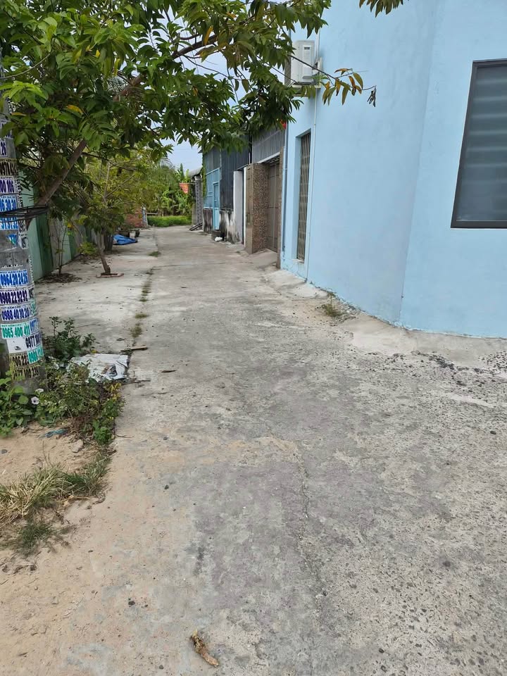 Nhà cấp 4 góc 2 mặt tiền Xuân An 70m² giá 1.35 tỷ - Sổ hồng riêng, ô tô vào tận nơi!