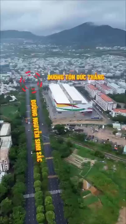 Shophouse 4,5 tầng Nguyễn Sinh Sắc 136m² giá 26.99 tỷ - Đầu tư sinh lời bền vững!