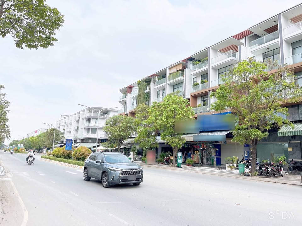 Đất nền KDC Dương Hồng, Bình Chánh 100m² giá 6.7 tỷ - Sổ hồng chính chủ!