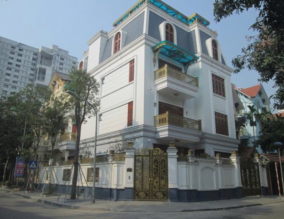 Lô Góc FrontHouse mặt phố Nguyễn Khuyến 150m² giá 30 tỷ - Cơ hội đầu tư hiếm có!