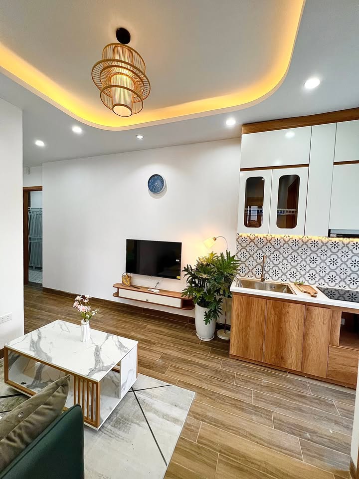 Căn hộ cho thuê tại Đống Đa - 2 phòng ngủ, giá 10.5 triệu - Môi trường sống lý tưởng