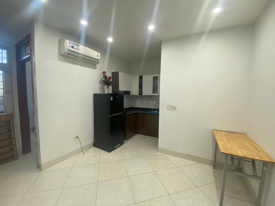 Chung cư Nguyễn Trãi, Thanh Xuân 42m² giá 7 triệu - Nhà đẹp, đầy đủ nội thất!