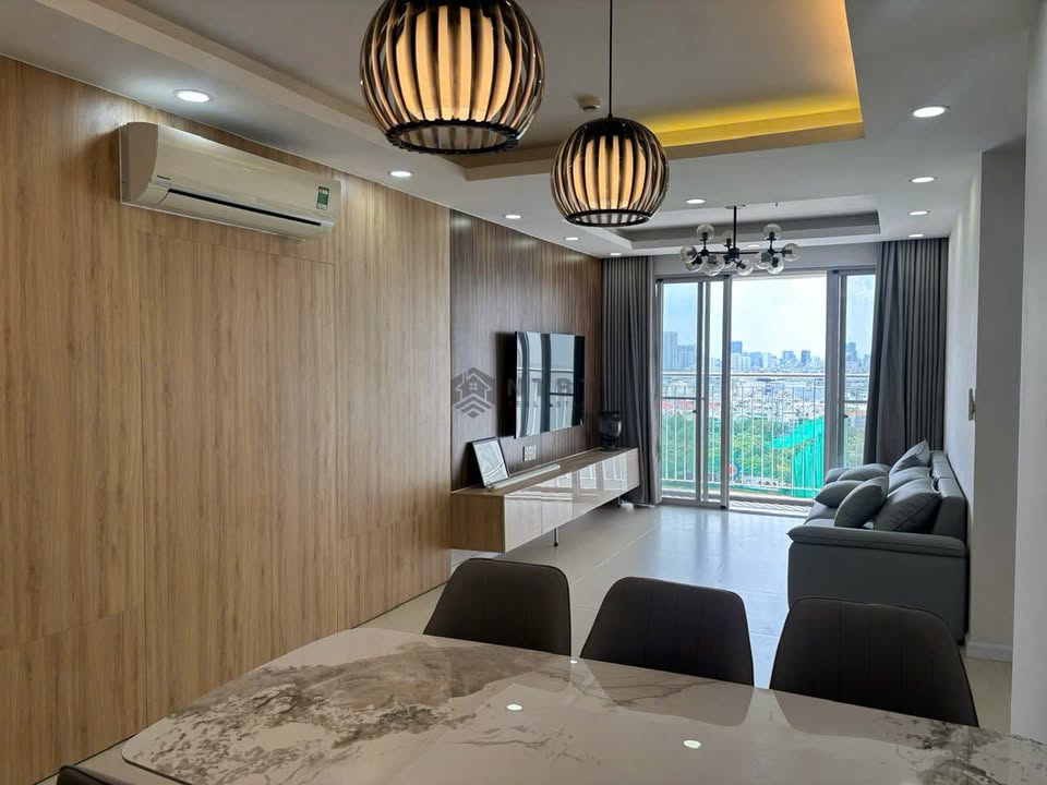 Căn hộ Scenic Valley 1 quận 7 108m² giá 10.8 tỷ - View golf tuyệt đẹp!