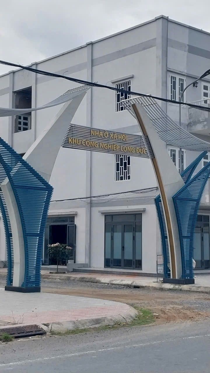 Đất mặt tiền đường nhựa Long Đức, Trà Vinh 280m² giá 1,3 tỷ - Vị trí đẹp, thổ cư hoàn thiện!