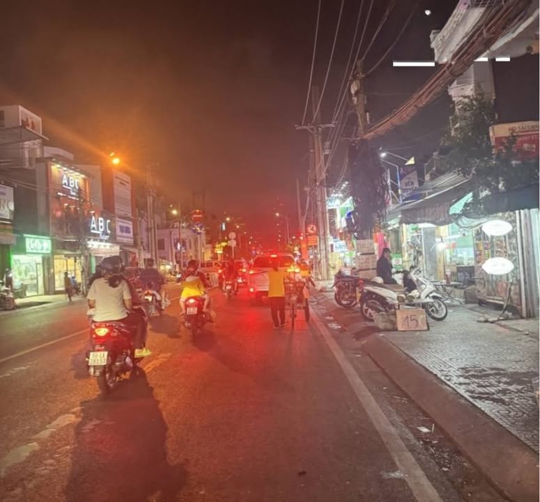 Nhà mặt tiền đường Hậu Giang, quận 6, diện tích 82m², giá 15.5 tỷ - Đầu tư sinh lời ngay!