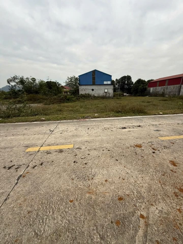 Đất phân lô Tổ 10 Tân Bình 200m² giá 1 tỷ - Cơ hội đầu tư hấp dẫn!