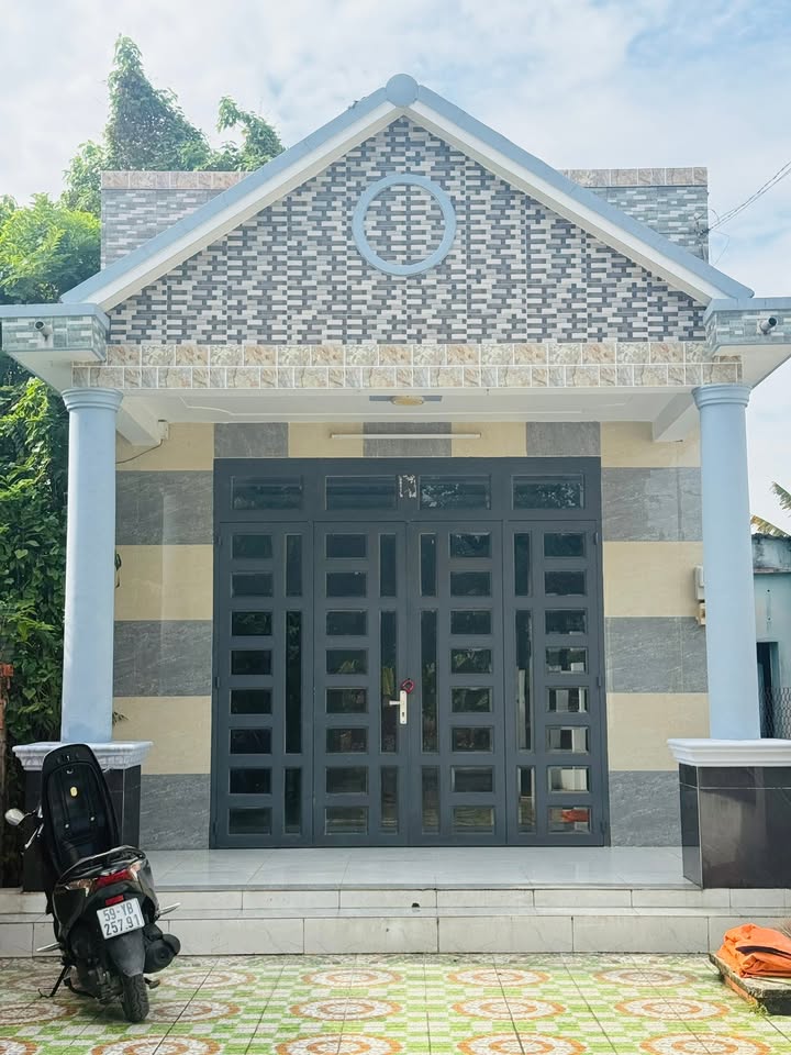 Nhà riêng Củ Chi 200m² giá 3.6 tỷ - Dọn vào ở ngay không cần sửa!