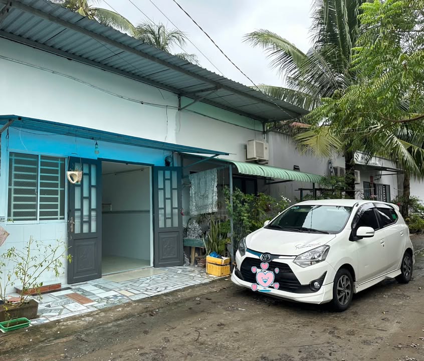 Nhà riêng Long Hòa, Bình Thủy 24m² giá 380 triệu - Gần siêu thị AEON chỉ 150m!