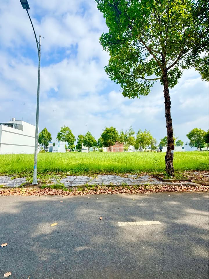 Đất nền đường Số 5, KDC Ngân Thuận, Bình Thủy, 108m² giá 2.29 tỷ - Cơ hội đầu tư hấp dẫn!