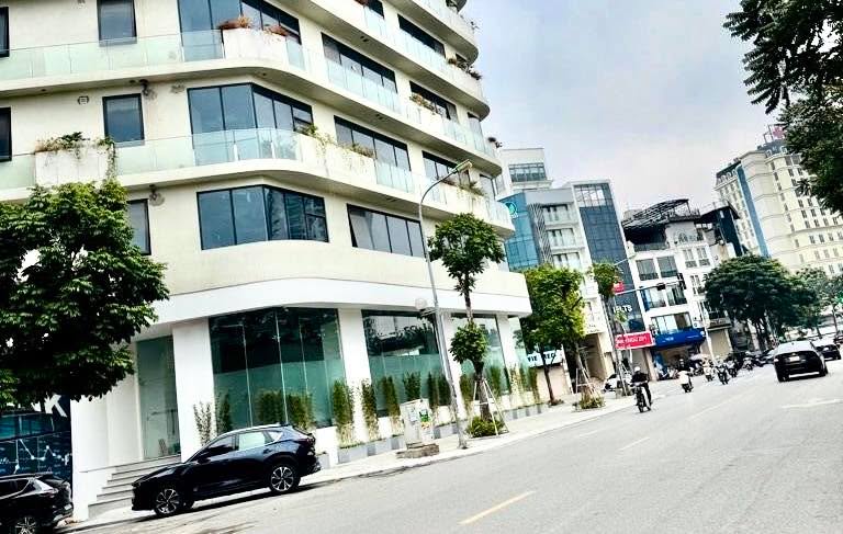 Nhà mặt phố Phú Hựu, Bồ Đề 45m² giá 2 tỷ - Kinh doanh sầm uất!