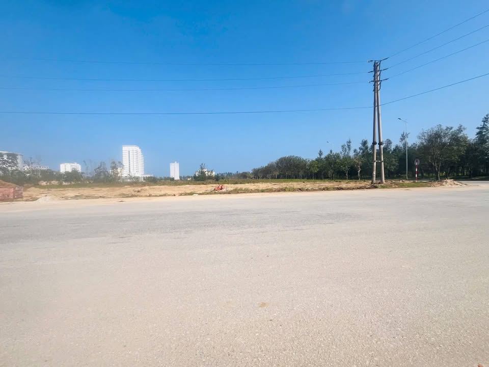 Đất nền Cửa Lò 404m² giá thỏa thuận - Lô góc 2 mặt tiền thuận lợi xây dựng!