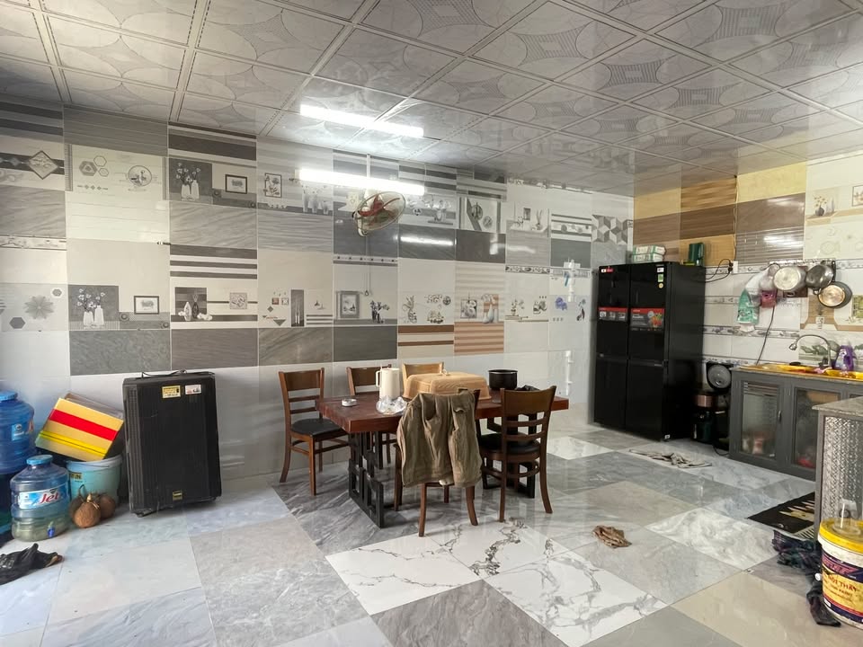 Nhà mặt tiền Nguyễn Phi Khanh, Vĩnh Quang 188.5m² giá 1.6 tỷ - Đầu tư lý tưởng!