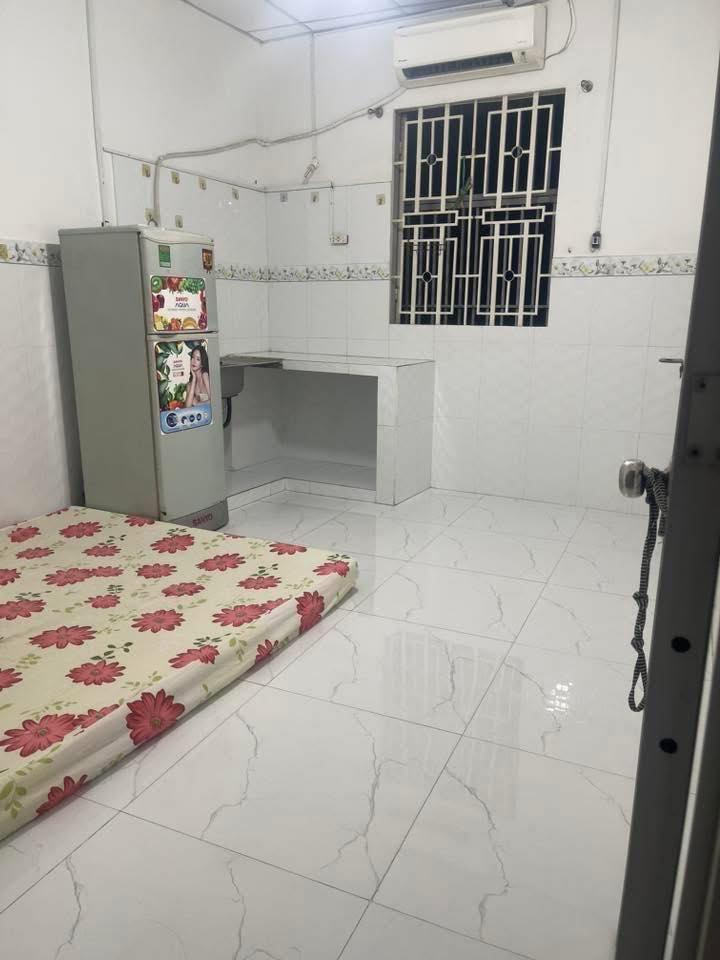 Phòng trọ quận 11, 25m² giá 3.2 triệu - Tiện nghi đầy đủ, chính chủ!