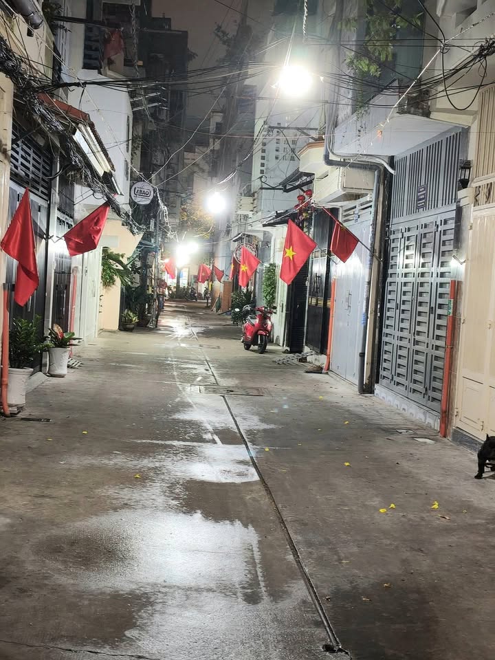 Nhà cũ hẻm 6m Nguyễn Đình Chiểu, Quận 3, 54m² giá 10.9 tỷ - Tiện cải tạo hoặc xây mới!