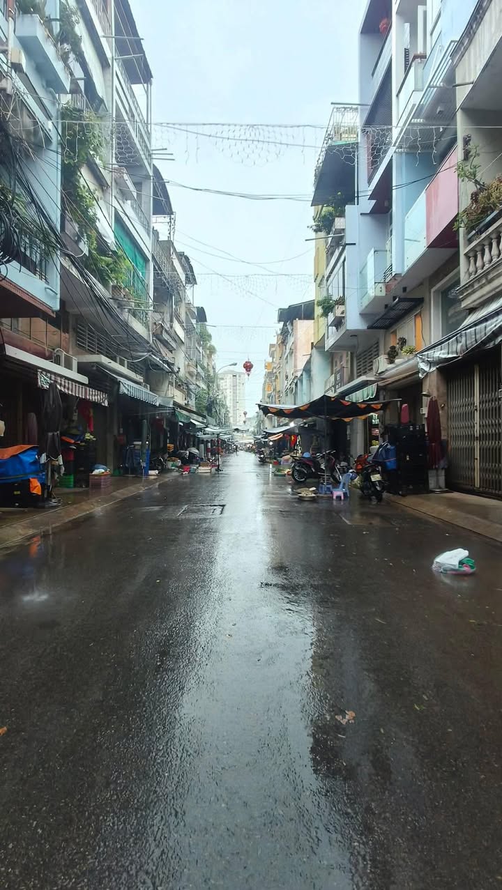 Mặt tiền kinh doanh Phạm Văn Hai, Tân Bình 58m² giá 11.2 tỷ - Đầu tư sinh lời cao!