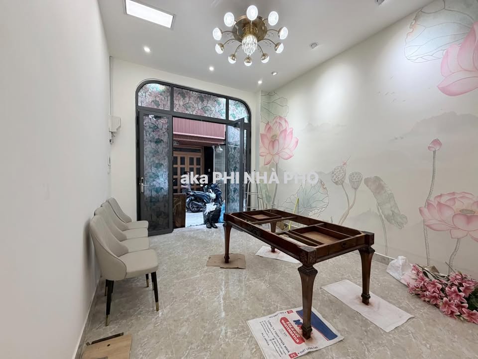 Nhà riêng đường Calmette, quận 1, 50m² giá 12.5 tỷ - Hoàn công đầy đủ!