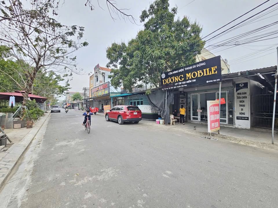 Đất nền Trại Cúp - Bá Hiến, Bình Xuyên 100m² giá 5.5 tỷ - Cơ hội đầu tư tuyệt vời!