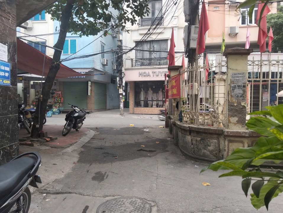 Nhà phố Doãn Kế Thiện, Cầu Giấy 63m² giá 8.5 tỷ - Đầu tư sinh lời tuyệt vời!