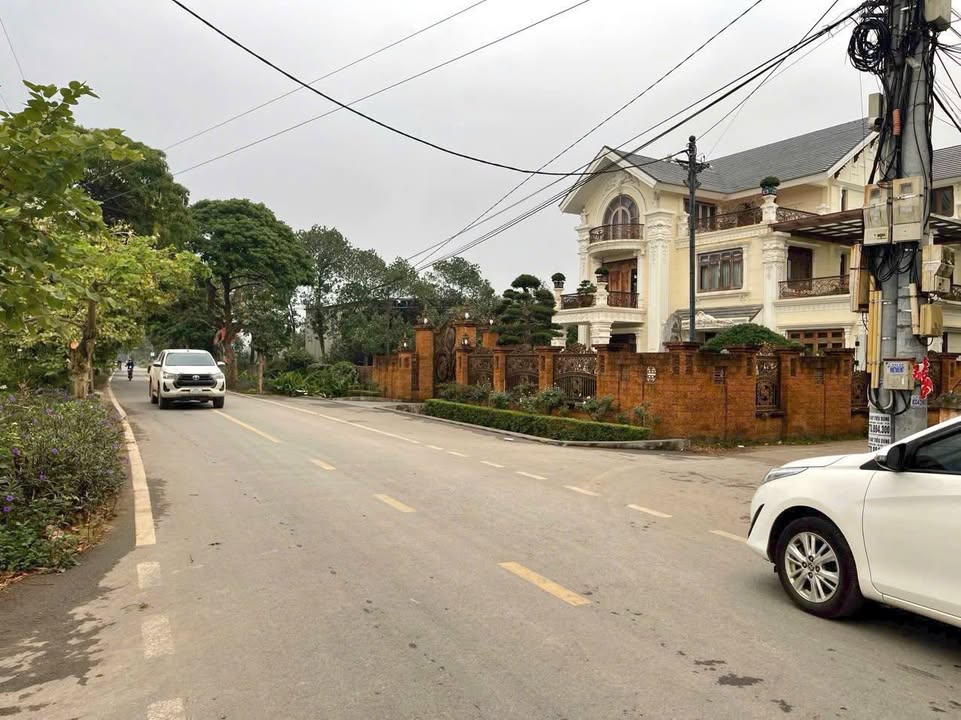 Đất Như Quỳnh 43m² giá 2 tỷ - Ô tô vào tận cửa, giao dịch ngay!