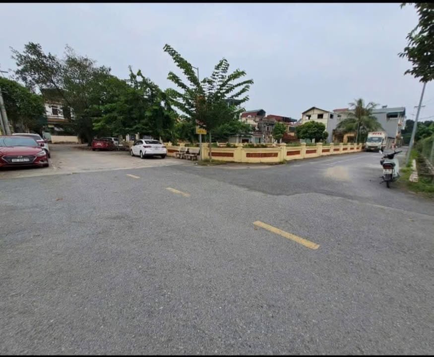 Nhà riêng Đặng Xá Gia Lâm 40m² giá 3 tỷ - Mặt tiền ô tô thông thoáng!